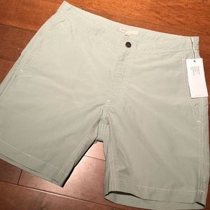New w/tags Onia Swim Shorts two front pockets 10in